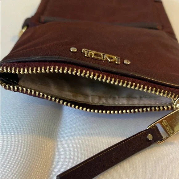 TUMI Dark Red Leather Wallet with Gold Accents - Picture 9 of 10